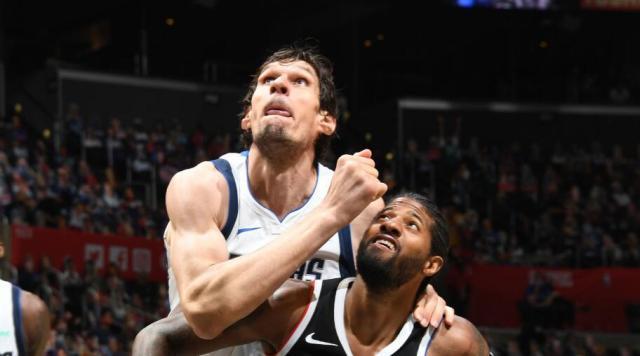 欢乐炸金花-穿越战火的博班：大块头有大智慧